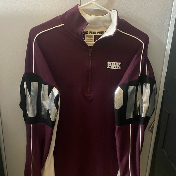 Pink Sweater - Picture 4 of 4